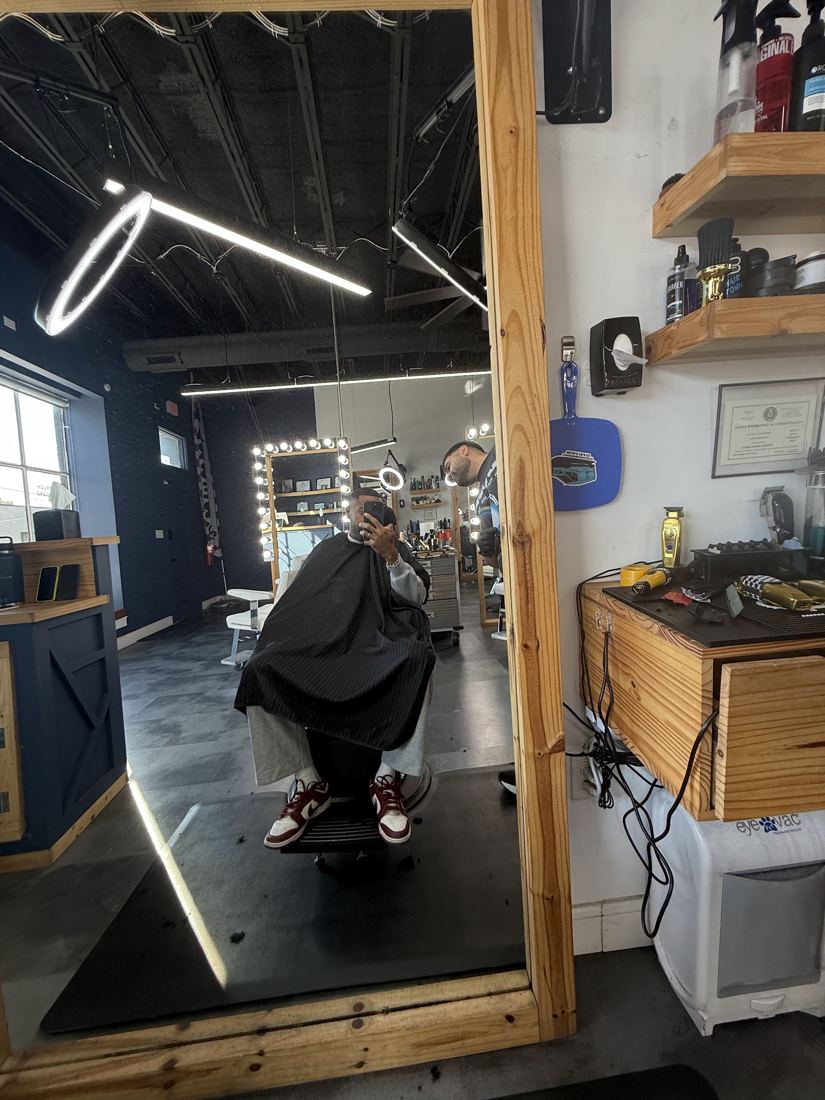 A cut in progress at the mirror