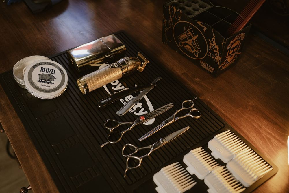 The tool bench laid out